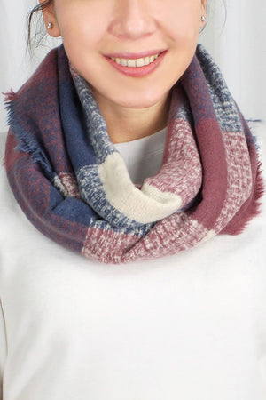 Check Pattern Infinity Scarf
